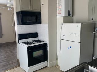 Updated 1 bedroom Downtown w/ Enclosed Porch, Yard, & MIni Splits!, Albuquerque, NM 87102
