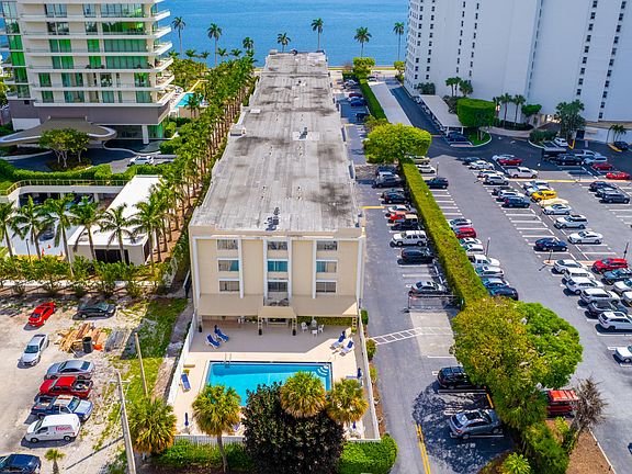 2nd image of 1601 S Flagler Drive #2120