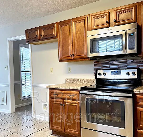 1079 Harpeth Dr — Photo 10