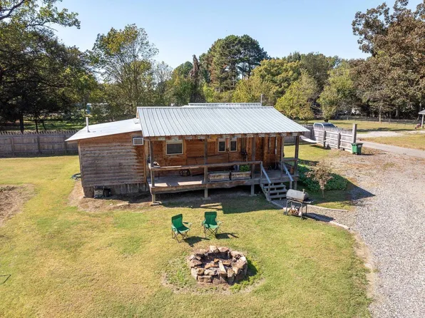 116 Len St, Griffithville, AR 72060