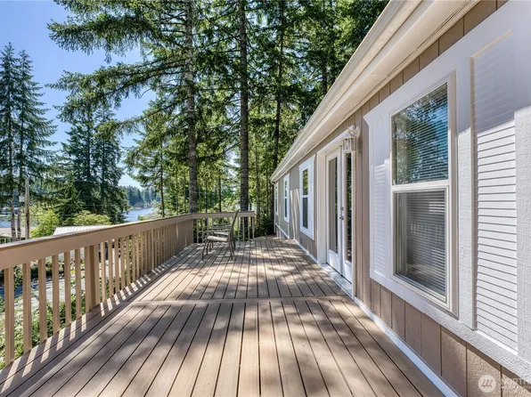 120 Gold Creek Road NW, Bremerton, WA 98312