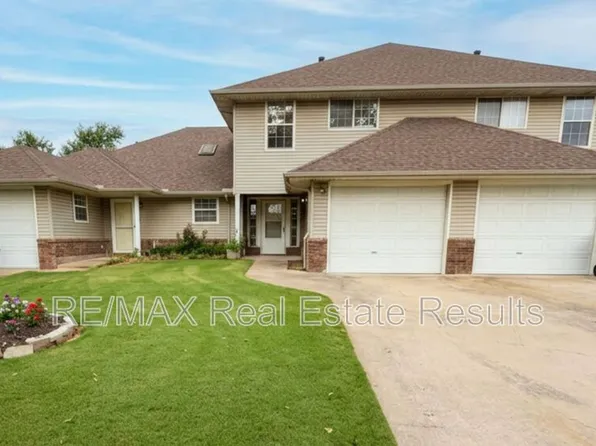 412 N 37th Pl APT B, Rogers, AR 72756