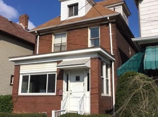 19 Pine St, Natrona Heights, PA 15065