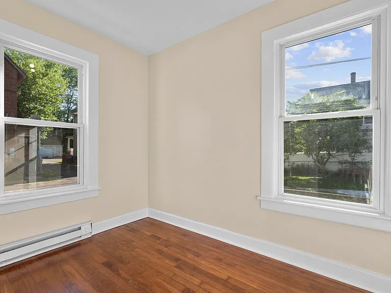 15 Garden St #1 — Photo 14
