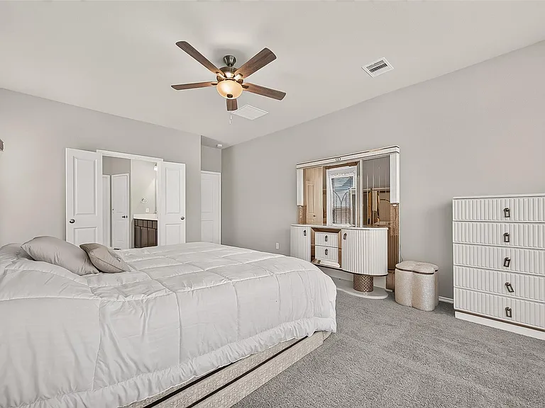 410 Mercury Sky Rd — Photo 34