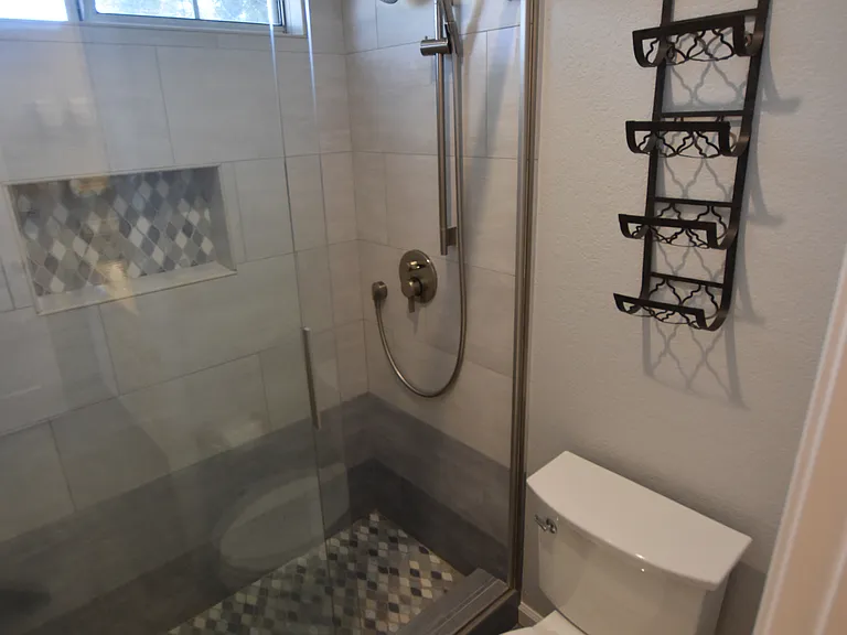 1144 La Rochelle Ter #G — Photo 11
