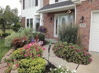 33 Rue Madeleine Way, Lancaster, NY 14086