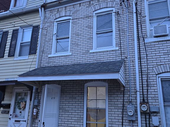 4th image of 418 Spruce St #418