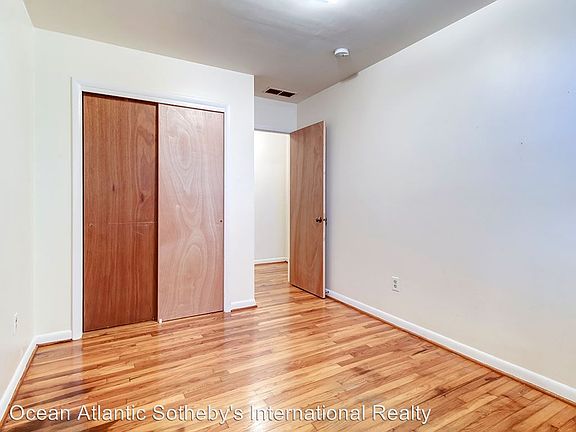 4th image of 24553 Holly Acres Ln