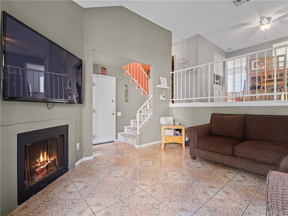 1st image of 9555 Woodman Ave APT 14