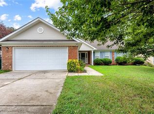 4608 Ridgefall Rd, Greensboro, NC 27410