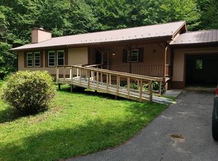 812 Lost Lake Rd, Troutdale, VA 24378