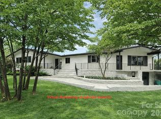 3801 Castlerock Dr, Charlotte, NC 28215