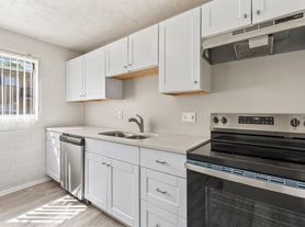 Towne Apartments