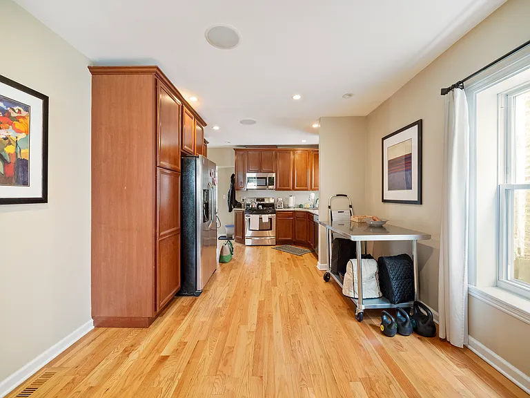 2259 W Diversey Ave #1 — Photo 6