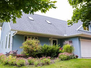 8893 Nuthatch Rd, Saint Joseph, MN 56374