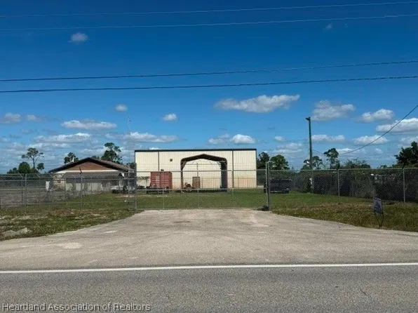 1300 County Road 621 E, Lake Placid, FL 33852