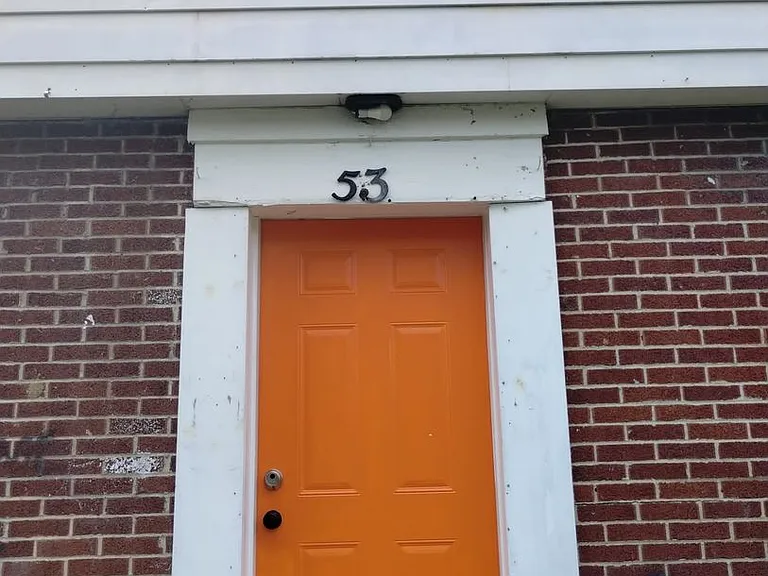 51-53 N Waverly St — Photo 2