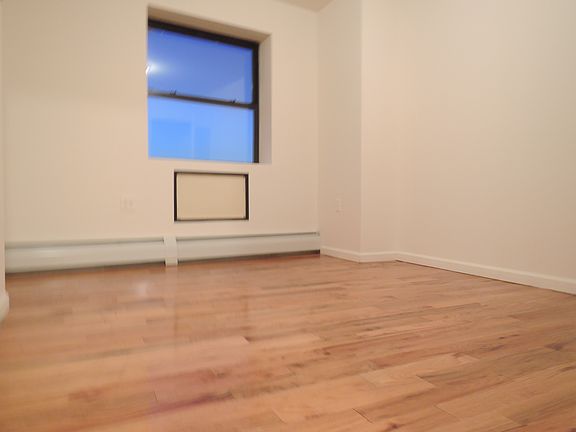 3rd image of 3617 32nd St