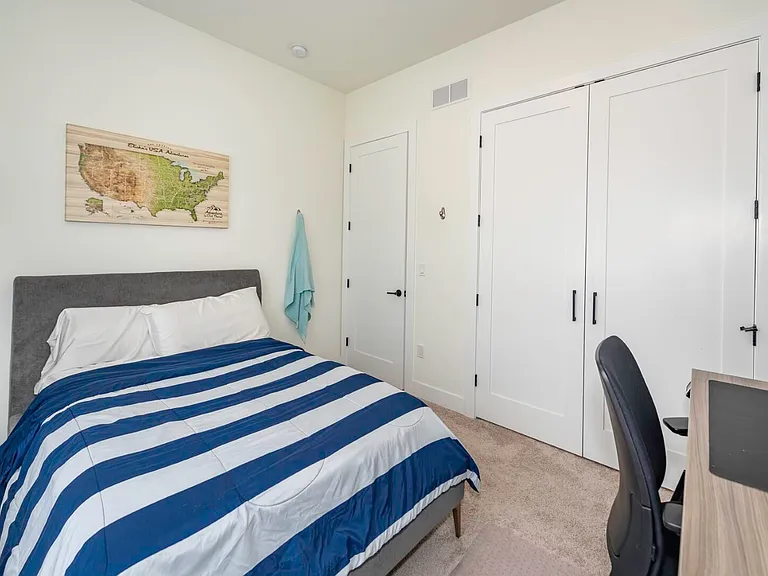 1858 Upland Dr — Photo 46