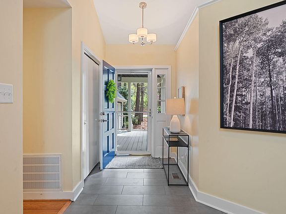 5th image of 14 Timberlyne Rd