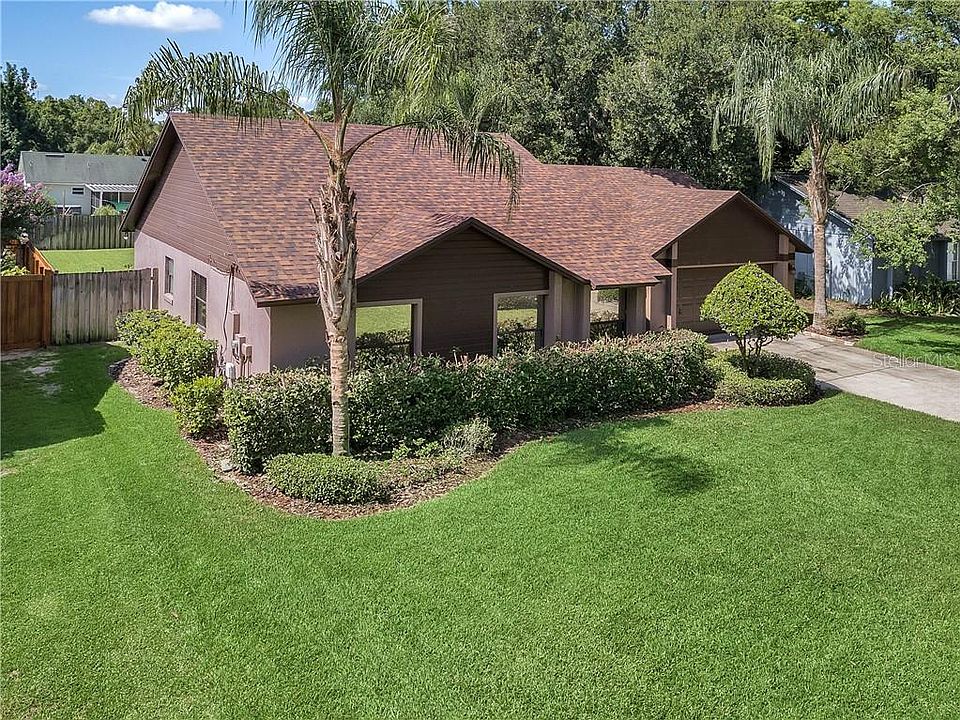 1st image of 7822 Hyacinth Dr