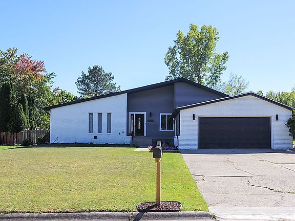2nd image of 3448 Brenthill Dr