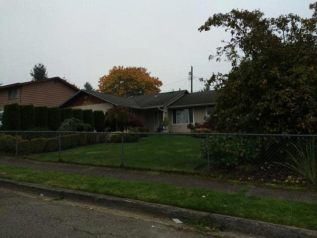 2nd image of 1708 E 60th St