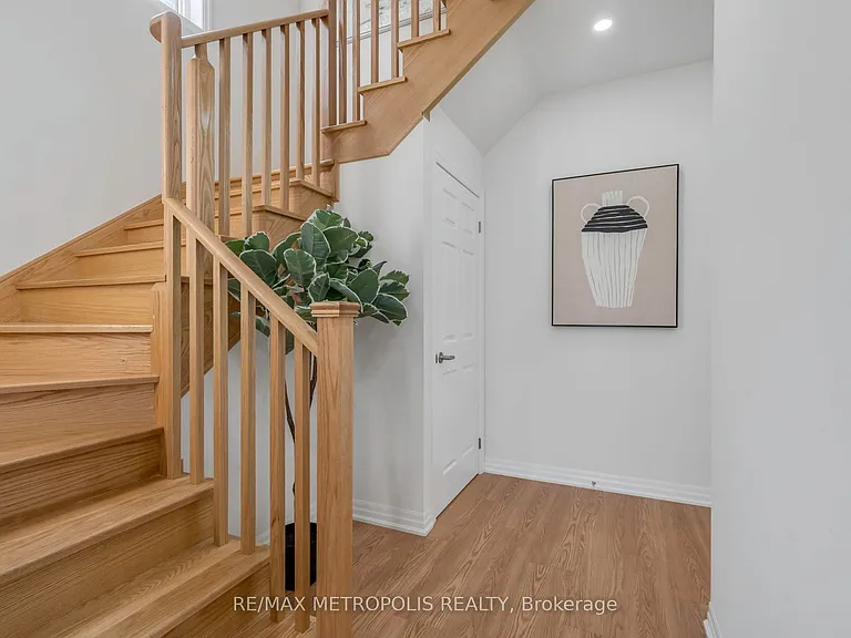 58 Belmont Dr — Photo 19
