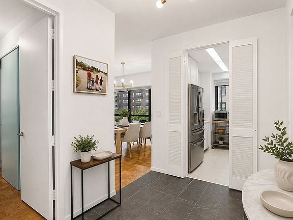 2nd image of 415 E 54th St APT 3C