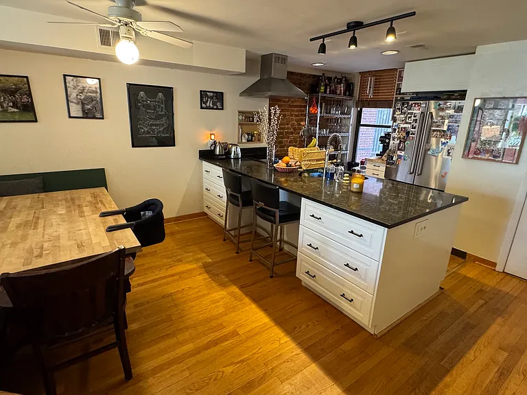 3 Washington Cir NW — Photo 5