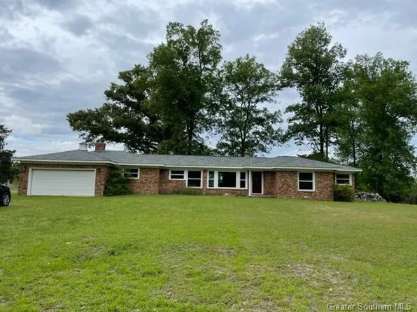 246 Highway 473, Florien, LA 71429