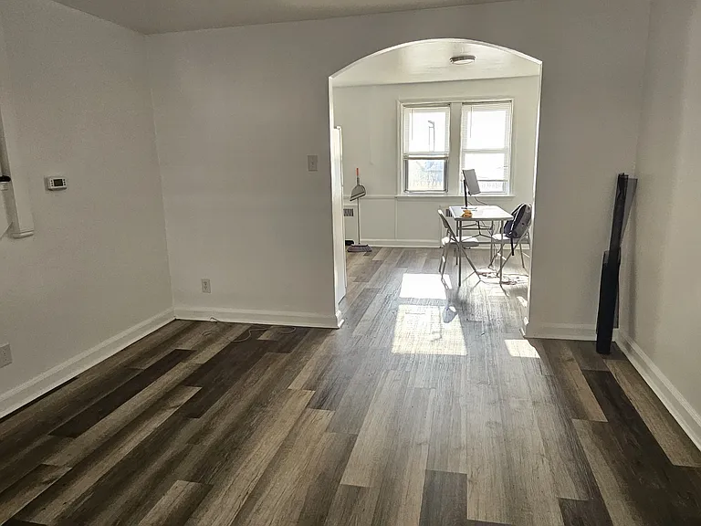 225 N Penn St — Photo 13