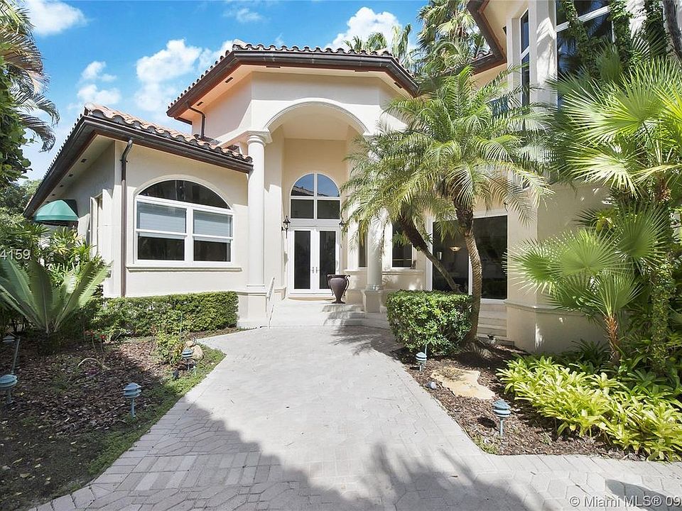 1st image of 13686 Deering Bay Dr