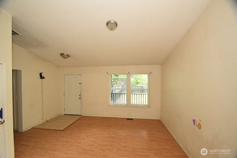3rd image of 6165 Ash Place