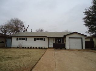 1404 E Cardwell St, Brownfield, TX 79316