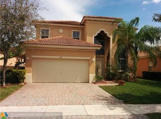 1221 NE 37th Ave, Homestead, FL 33033