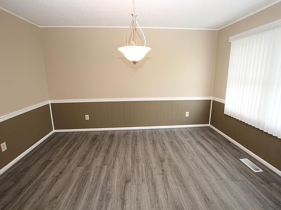 5th image of 34041 Mulberry Ln