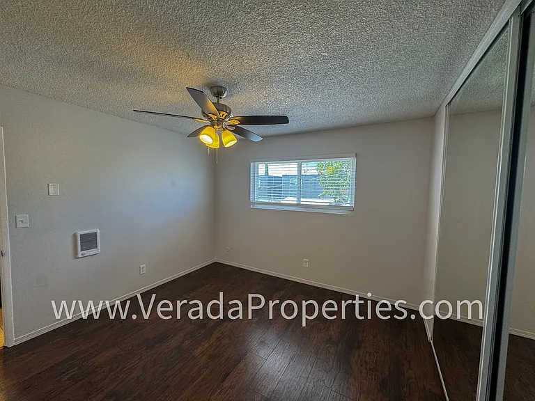 3533 42nd St #9 — Photo 12