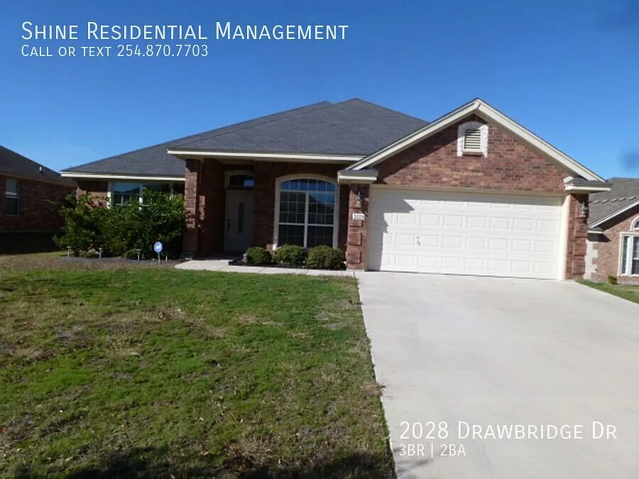 2028 Drawbridge Dr