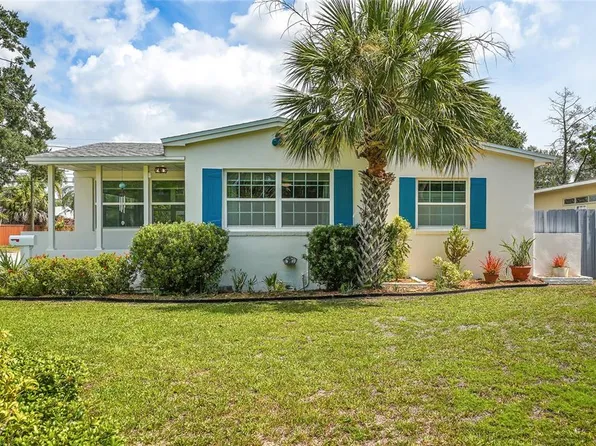 3801 Locust St NE, Saint Petersburg, FL 33703