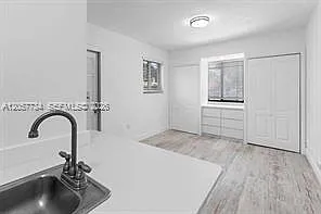 4328 SW 9th Ter — Photo 27
