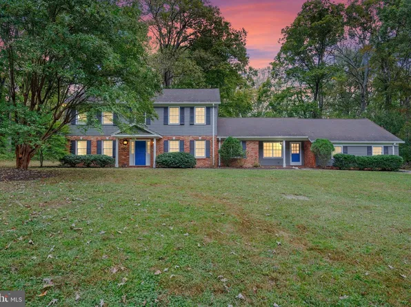 1666 Severn Chapel Rd, Millersville, MD 21108