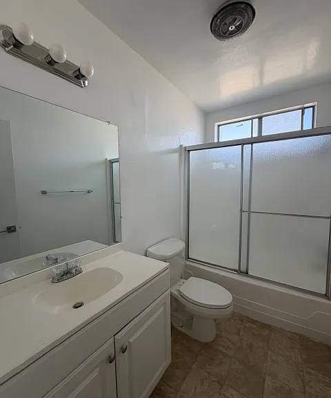 9804 Regent St #5 — Photo 8