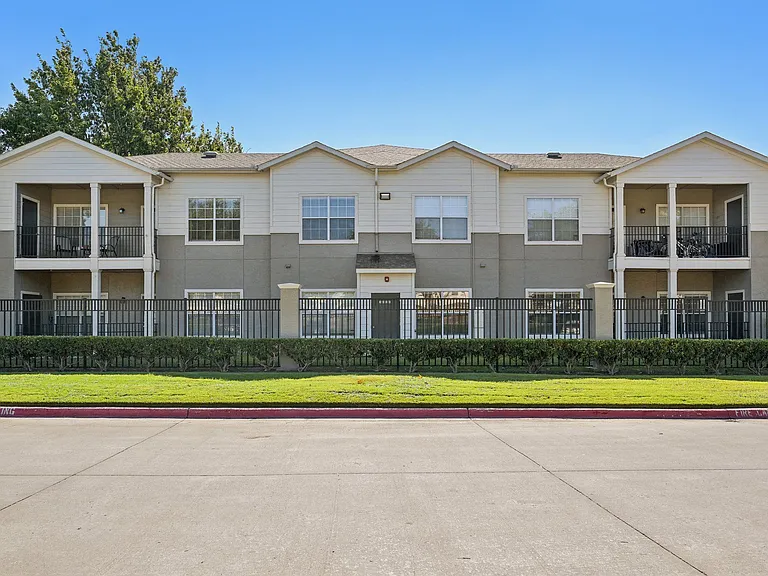 The Enclave at Stonebrook — Photo 36