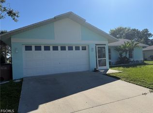 905 SW 9th Ave, Cape Coral, FL 33991