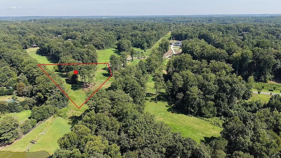1st image of 2050 Magnolia Ln #7
