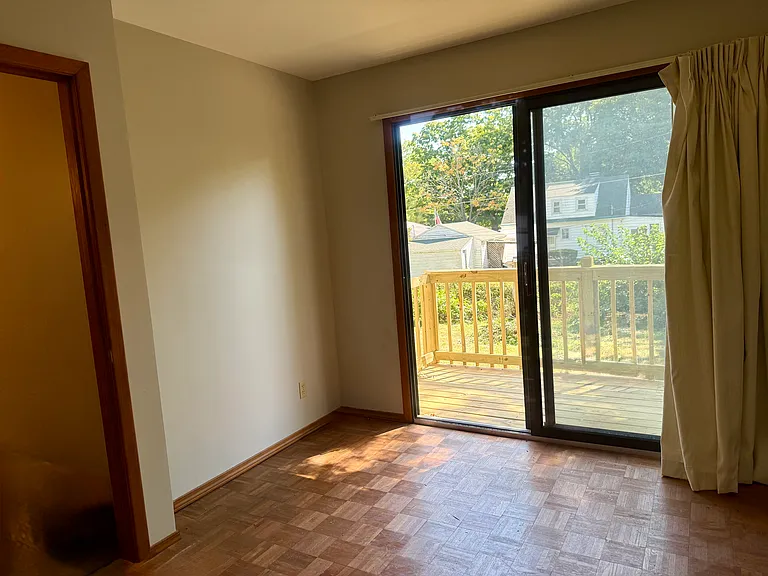 503 Hessel Blvd — Photo 63