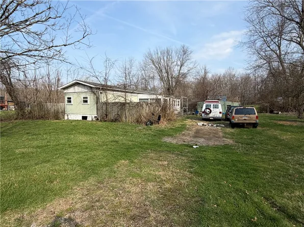 108 Willis Dry Tav Rices Lndg, Rices Landing, PA 15357