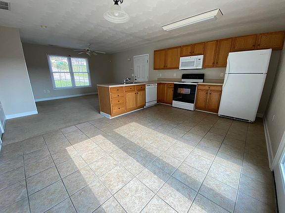 4th image of 900 Welton Ave SW